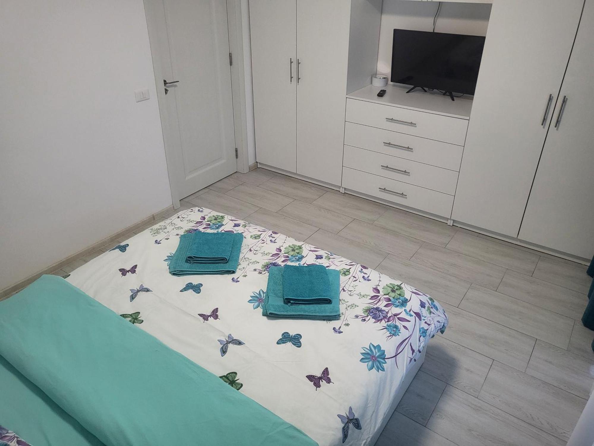 Apartament Alex, Dem Radulescu Ramnicu Valcea Exterior photo